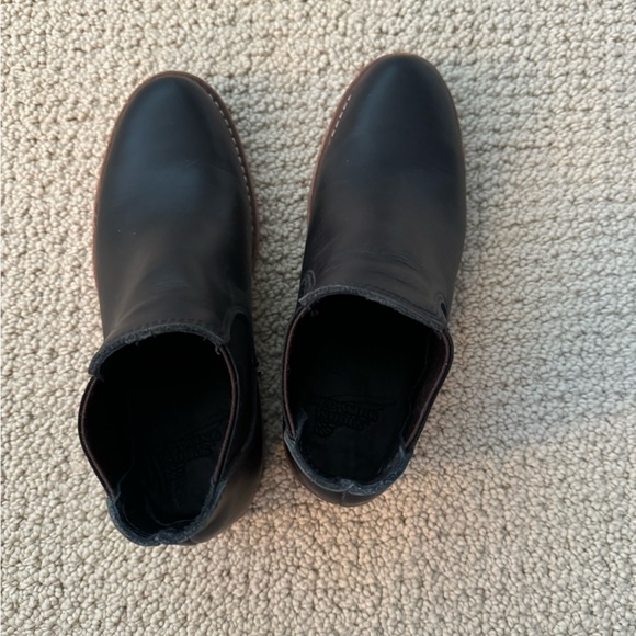 Red Wing “Carol” Black Boundary Leather Chelsea Boots - Picture 3 of 6